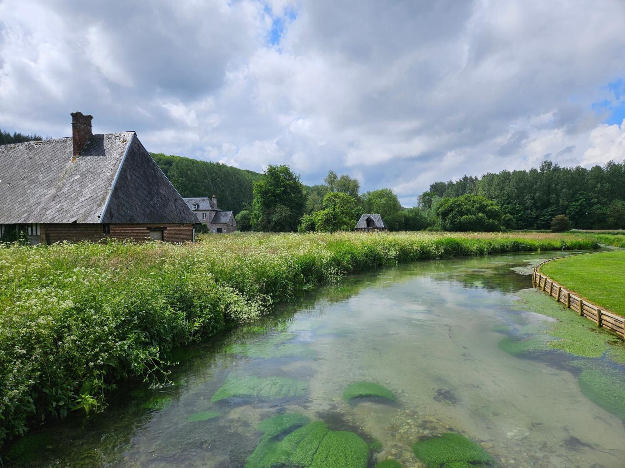 Gites 4,6 Personnes Fecamp Etretat Colleville エクステリア 写真
