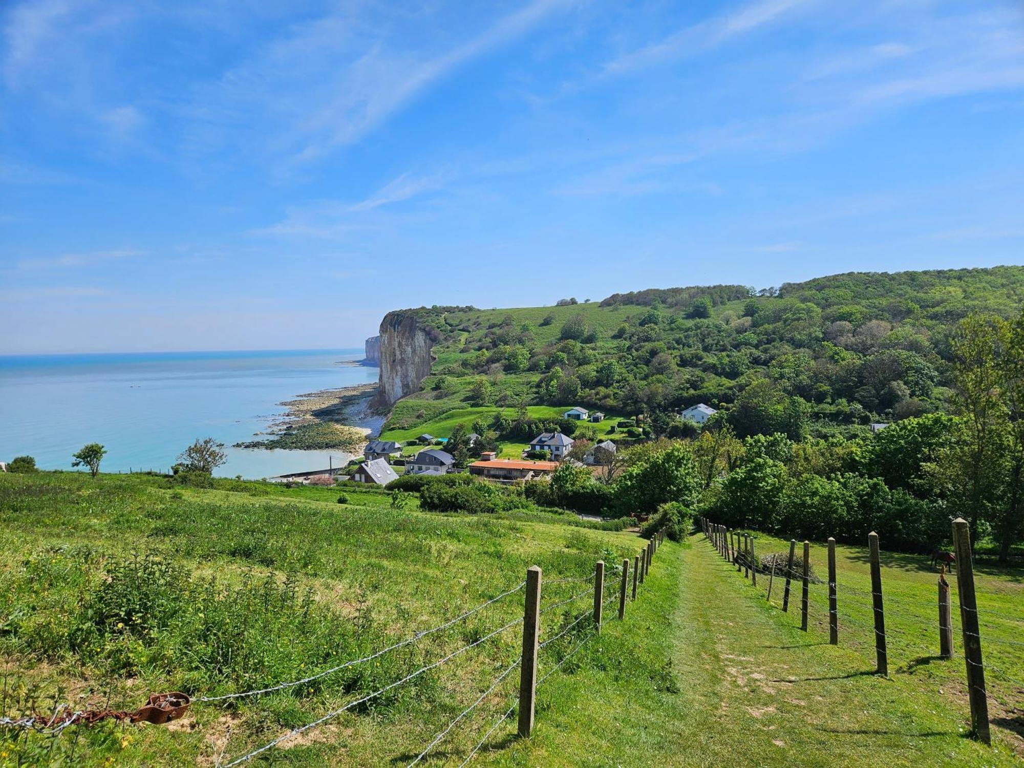 Gites 4,6 Personnes Fecamp Etretat Colleville エクステリア 写真